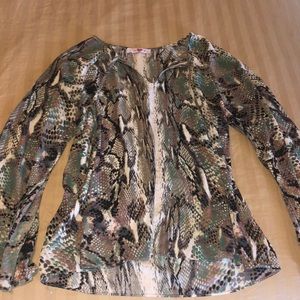Buddy love snakeskIn top size medium